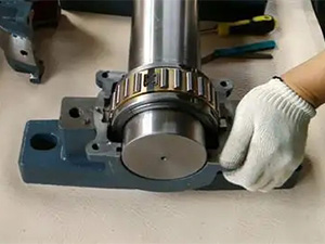 Precautions for installation of rolling bearing